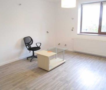 3 camere, 100 mp, prima inchiriere, parcare, zona strazii Dinu Lipatti - Photo 6