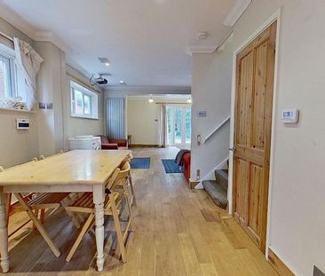 3 bedroom detached house to rent - Photo 4