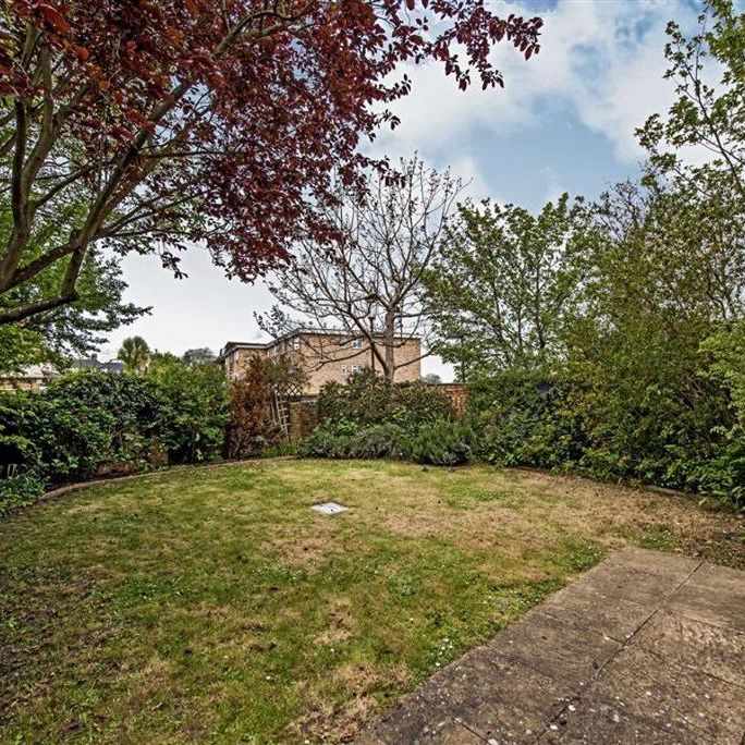 4 bedroom house to rent - Photo 1