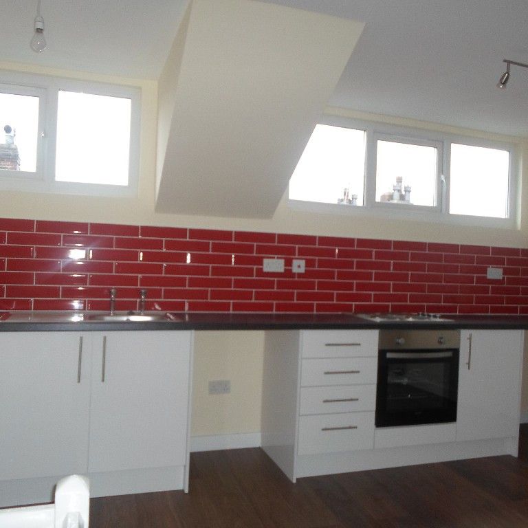 2 Roseneath Street, Leeds, LS12 - Photo 1