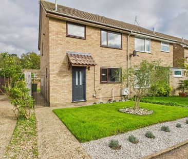 3 bedroom semi-detached house to rent - Photo 1