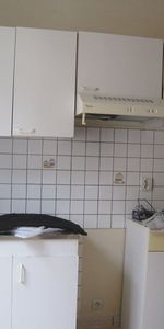 A LOUER APPARTEMENT PROCHE GARE ET CENTRE VILLE ST QUENTIN 02100 - Photo 4