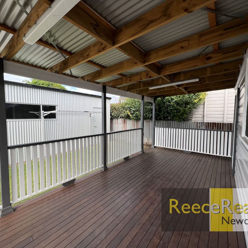 33 Miller Street, Mayfield West - Photo 1