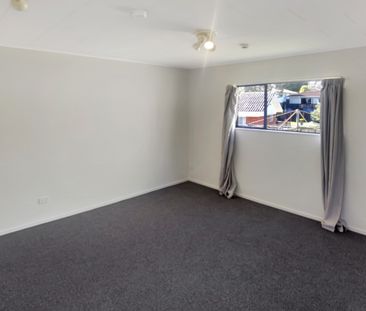 Bucklands Beach - 4 Bedoom Home Zone for Macleans College - Photo 4