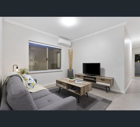 4/123 Forrest Road, Hamilton Hill, WA 6163 - Photo 2