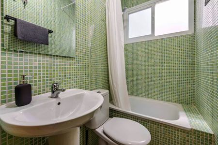 Calle Álamos, Málaga, Andalusia 29012 - Photo 4