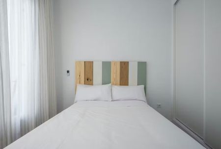 Calle de las Hileras, Madrid, Community of Madrid 28013 - Photo 4