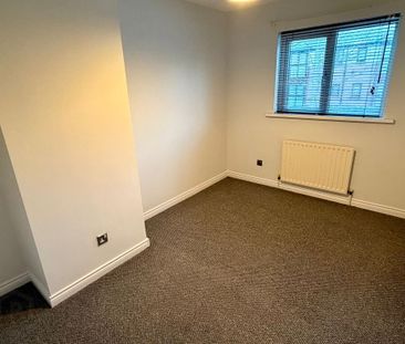 24 Martin Park, Newtownabbey, BT37 9RQ - Photo 2