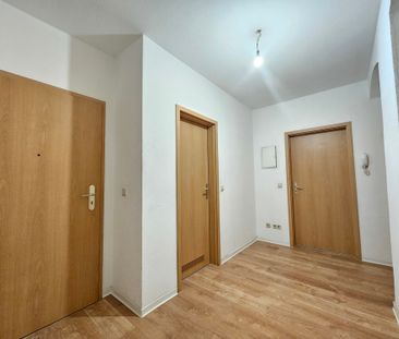 Schöne Wohnung in zentraler Lage mit Balkon - Foto 1