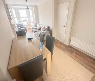 38 London Road, BT68EY, Belfast - Photo 2