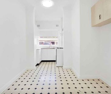 Light And Bright One Bedroom Apartment - Photo 5