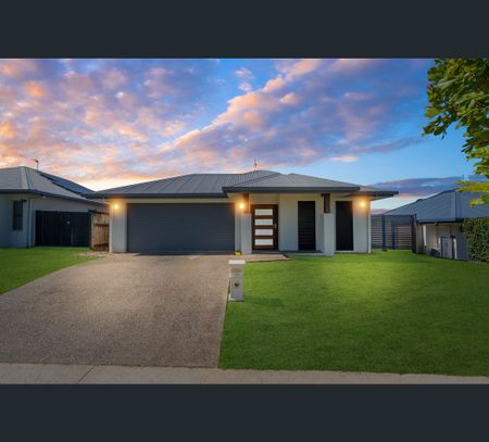 14 Genesta Circuit, Redlynch, Qld 4870 - Photo 2