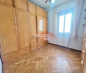 Piso en alquiler en Centro - Foto 3