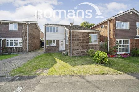 Welby Crescent, RG41 - Photo 3