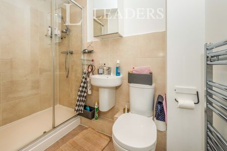 2 bedroom apartment to rent Somerville Court, Newsom Place, St. Peters Road, St. Albans, AL1 - Photo 3