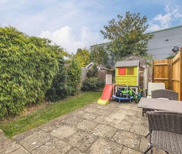 Datchet Place, Datchet, SL3 - Photo 5