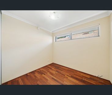 24 Kemble Lane, Wellard, WA 6170 - Photo 3