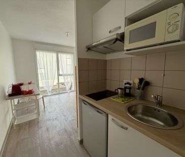 Location Appartement 1 pièce 18m² FRANQUEVILLE ST PIERRE 76520 - Photo 4