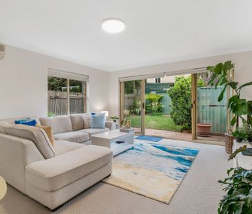 Spacious Family Home in Quiet Cheltenham Cul-De-Sac – Ideal for Sch... - Photo 2