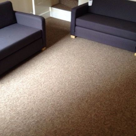 Modern 4 Bedroom property - Photo 1