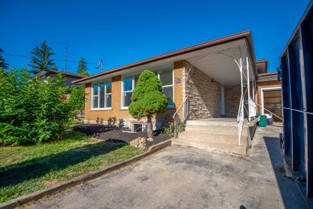 For Lease - 308 Mount Albion Road Unit# 1, Hamilton, Ontario - Photo 3