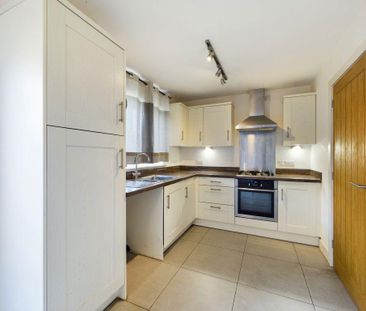 3 bedroom terraced house to rent - Photo 3