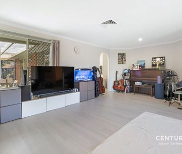 Modern, Private 3-Bedroom Home with Outdoor Entertaining in Prime P... - Photo 2