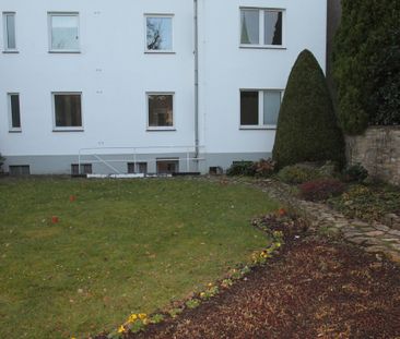 Wunderschöne renovierte 4-Raum-Wohnung in zentraler Stadtlage - Photo 1