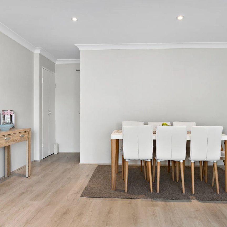 6/207-209 Oberon Street, Coogee. - Photo 1