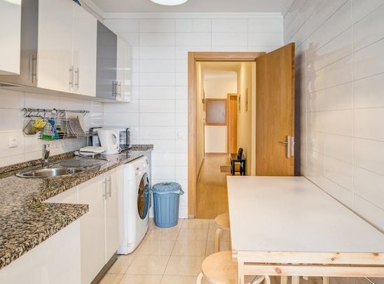 Rua Morais Soares, Lisbon, Lisbon 1170-079 - Photo 1