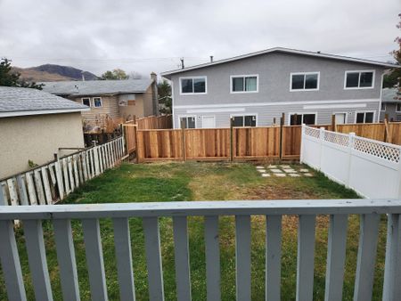 638 Courtenay Cres. - Photo 3