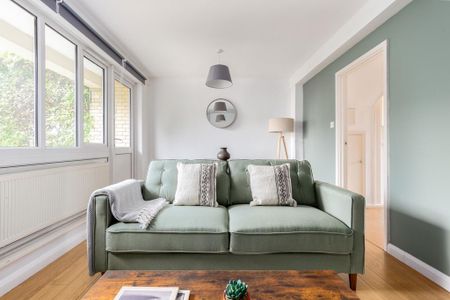 2 bedroom ground floor flat to rent - Photo 4