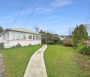 3 BEDROOM FAMILY HOME! - Photo 4