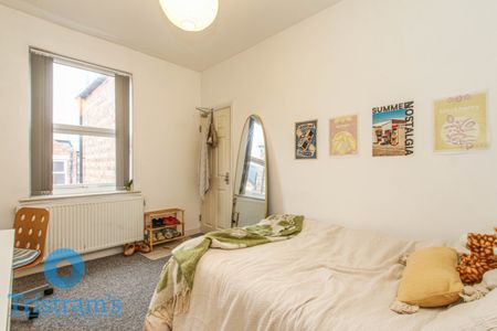 5 bed Shared House for Rent - Photo 5