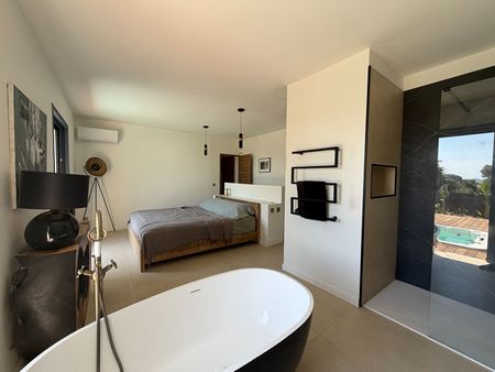 Maison d'exception de 133.90m² sur les hauteurs de Ceyreste, - Photo 4