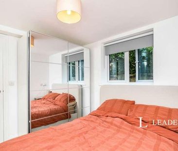 Stonebridge Place, Horsham, RH12 - Photo 4
