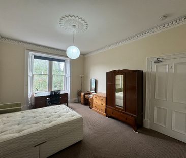 Marchmont Crescent, Marchmont, Edinburgh, EH9 1HN - - Photo 1