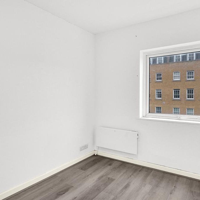 4 bedroom maisonette to rent - Photo 1