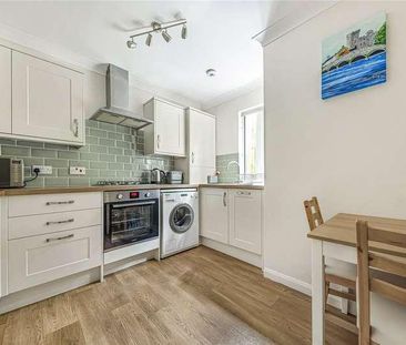 The Avenue, Beckenham, BR3 - Photo 2