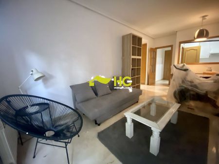 Alquiler Piso en Casco Urbano, Villaviciosa De Odón - Photo 5