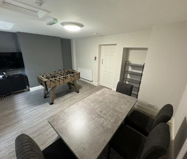 Student House 7 bedroom, Broomhill, Sheffield - Photo 2