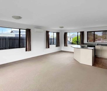 TINWALD, THREE BEDROOMS, LOW MAINTENANCE - Photo 2