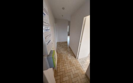 Location Maison 2 pièces 47 m² Chaillac - Photo 4