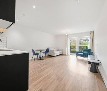 Studio to rent - Photo 4