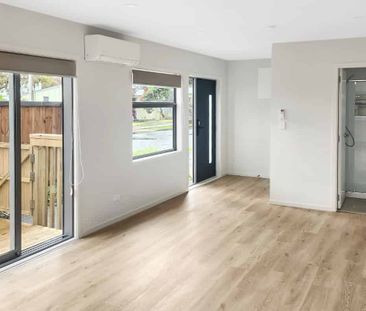 Waterloo Living - Photo 3