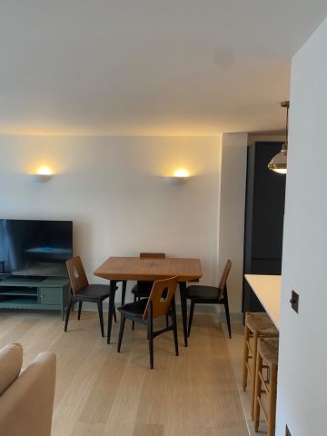 2 Bed Flat, Nacovia House, SW6 - Photo 2