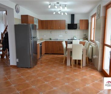 Vila de Inchiriat in Zona Livezeni - Photo 2