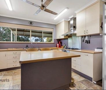 Para Hills - Photo 5