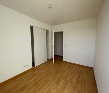Location Appartement 3 pièces 68m² - Photo 4