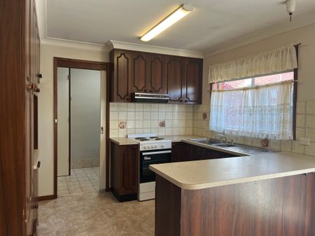 Central Two Bedroom Unit - Photo 3